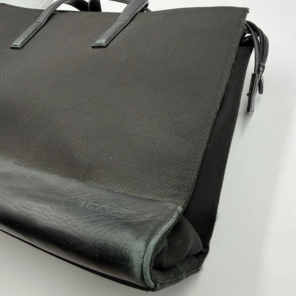 Tumi bag black
